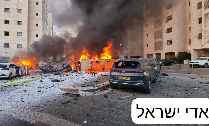 נפילה באשקלון. צילום: אדי ישראל