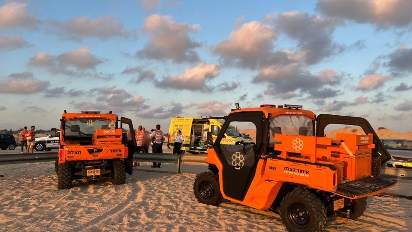 זירת התאונה בחוף ניצנים. צילום: דוברות איחוד הצלה