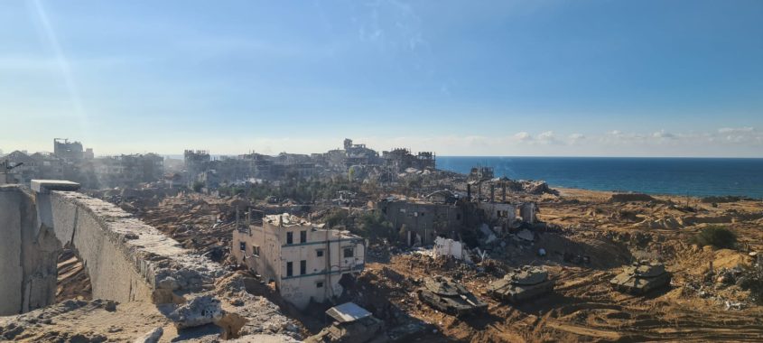 עזה, מלחמת 'חרבות ברזל'. צילום" אלבום פרטי