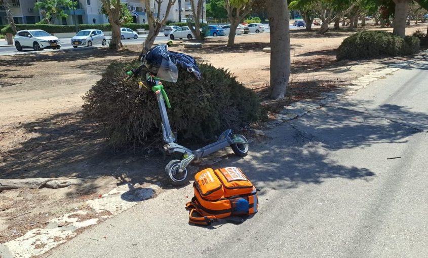 זירת התאונה בשד' בן גוריון. צילום: דוברות איחוד הצלה