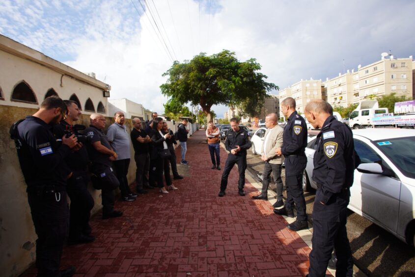 סיור בשכונת גולדה. צילום: אלדד עובדיה